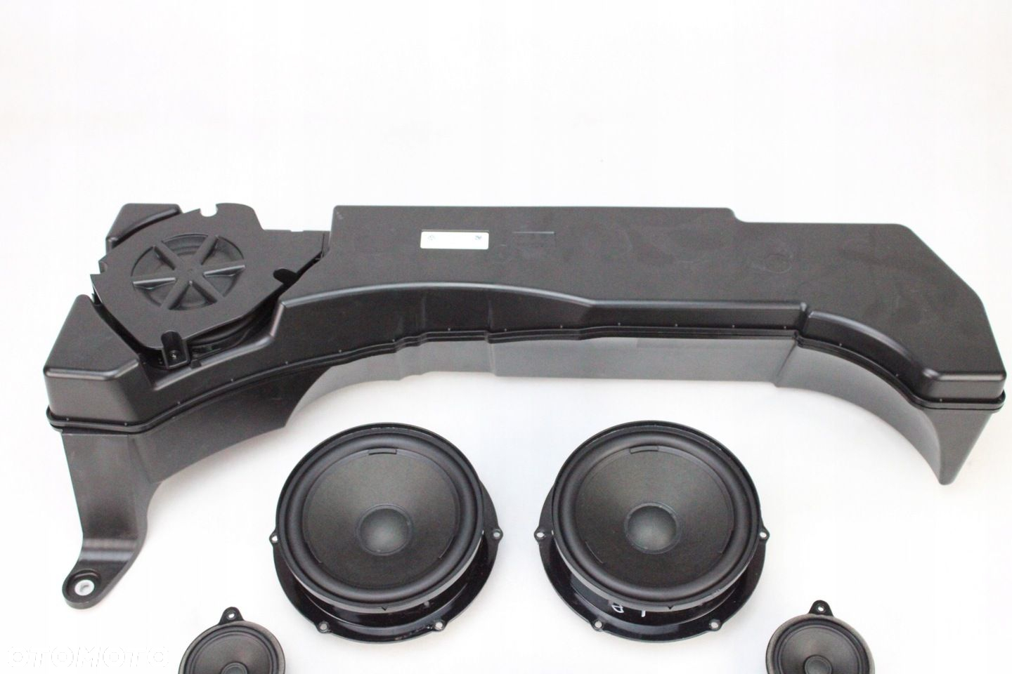 NOWE ORG GŁOŚNIKI SUBWOOFER HARMAN KARDON VOLKSWAGEN TIGUAN III - 4