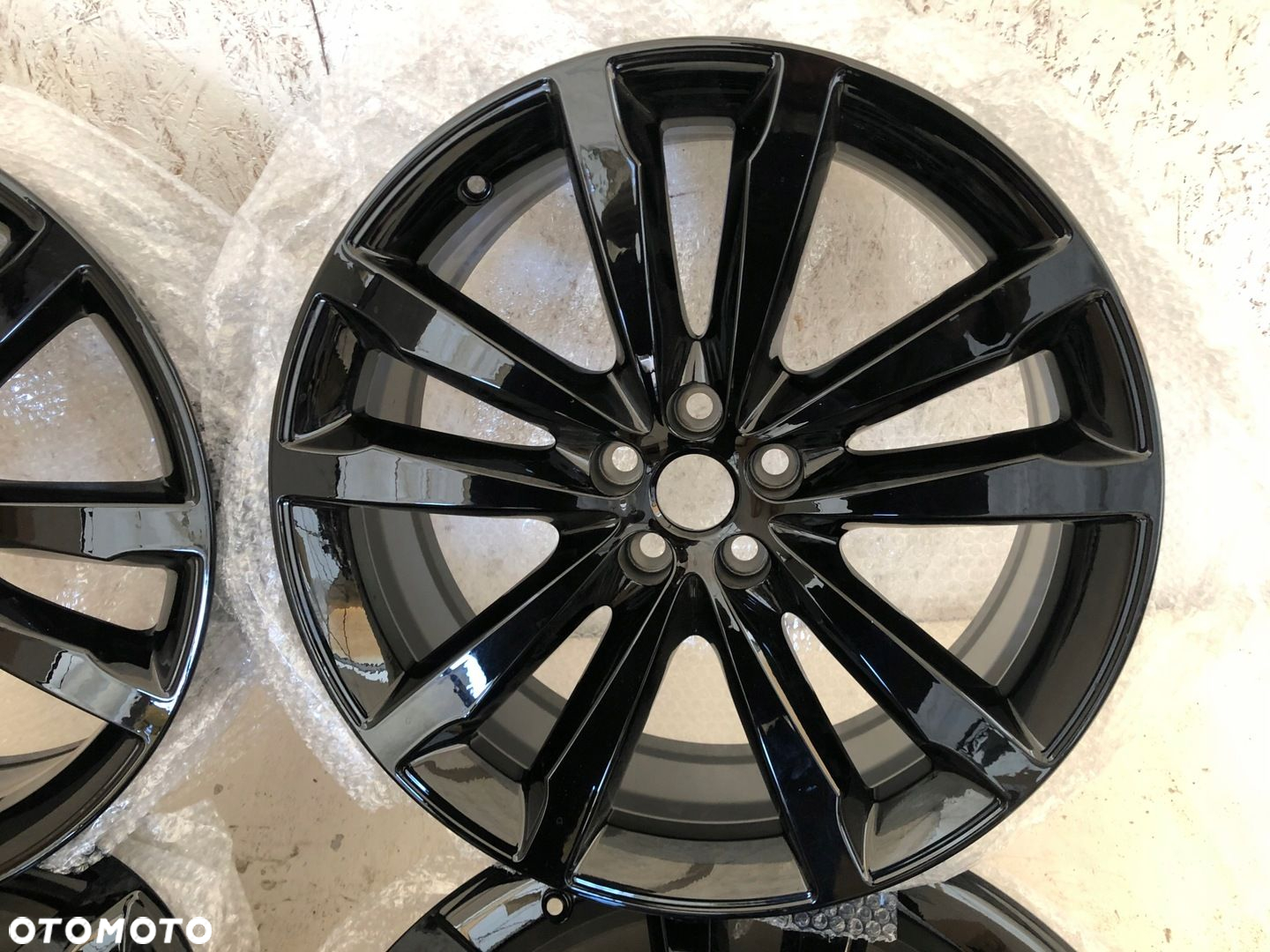 JAGUAR ALUFELGI 8,5x20 ET 49 ORYGINAŁ 5X108 - 3