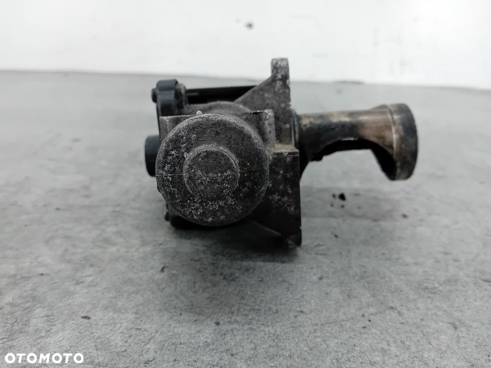 ZAWÓR EGR AUDI A4 B7 7.00365.04.0 2.0 TDI - 4