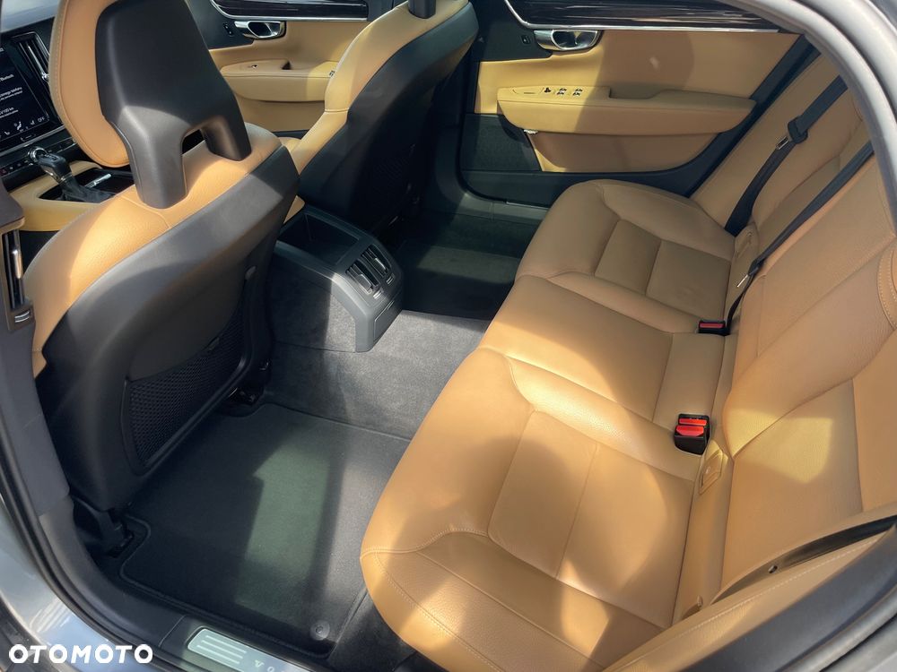 Volvo S90 T5 Geartronic Momentum - 19