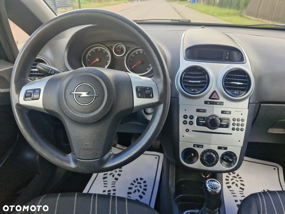 Opel Corsa - 30