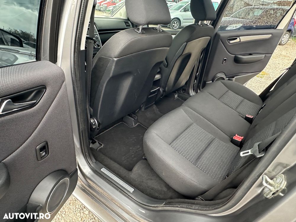 Mercedes-Benz B 180 CDI Special Edition - 8