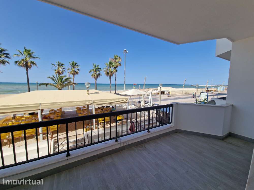 Apartamento T3 Primeira Linha da Praia, Garagem e Vista Mar - Quarteir - Grande imagem: 4/30