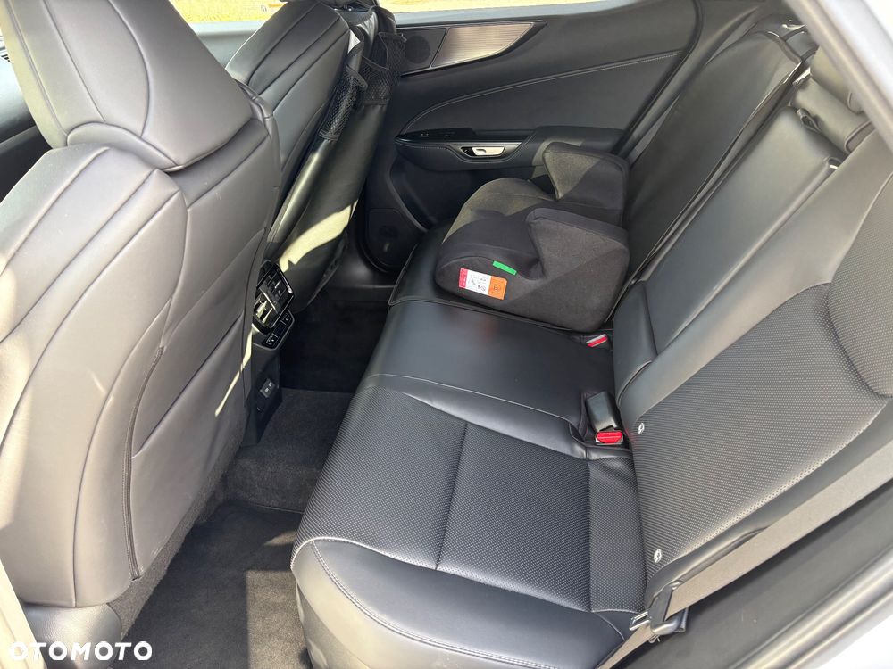 Lexus NX 350h F Sport AWD - 16