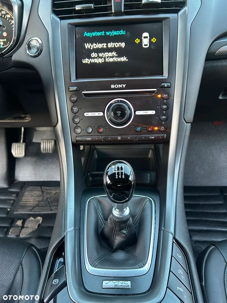 Ford Mondeo 2.0 TDCi Titanium - 35