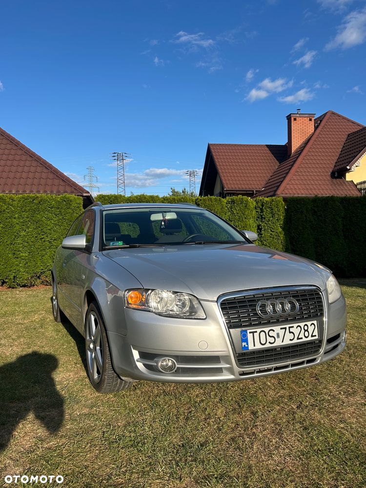 Audi A4 Avant 2.0 TDI - 1