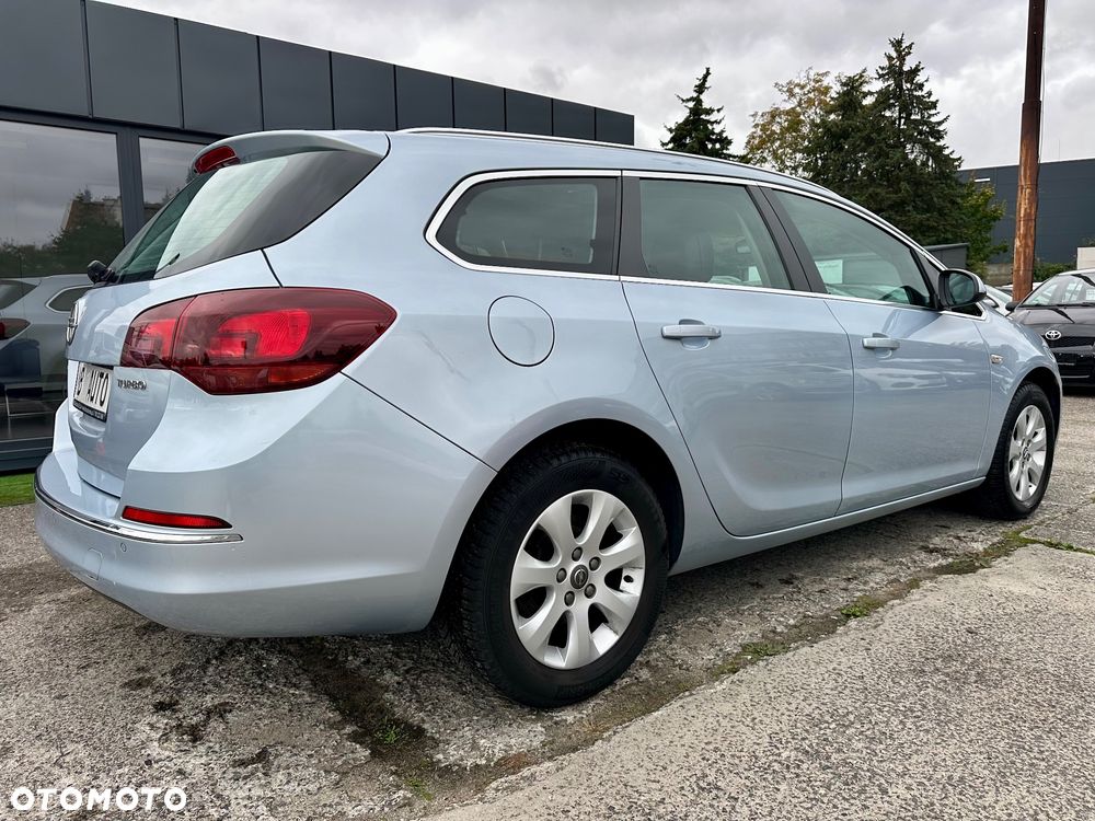 Opel Astra 1.6 ECOTEC DI Turbo ecoFLEX Start/Stop Exklusiv - 7