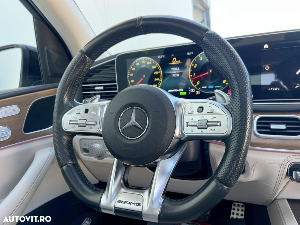 Mercedes-Benz GLE - 12