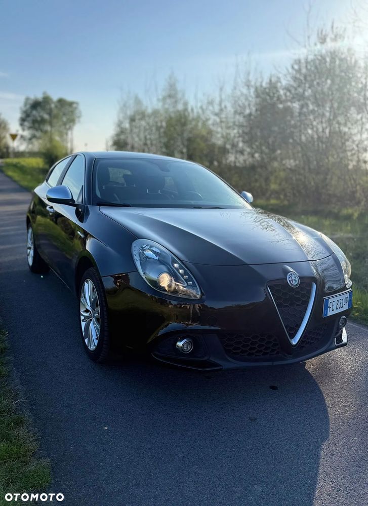 Alfa Romeo Giulietta - 8
