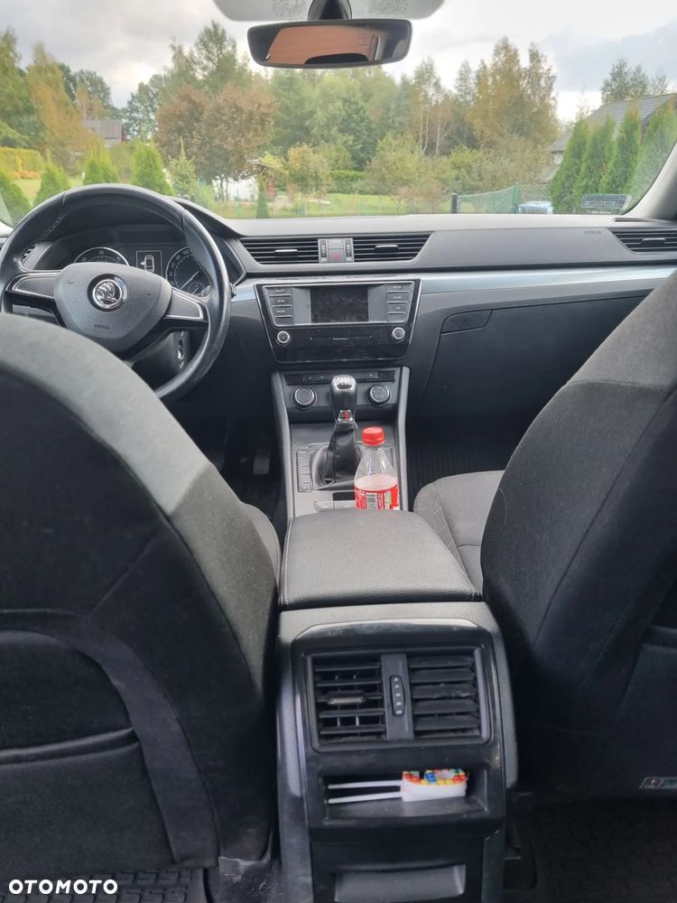 Skoda Superb 1.6 TDI Active - 20