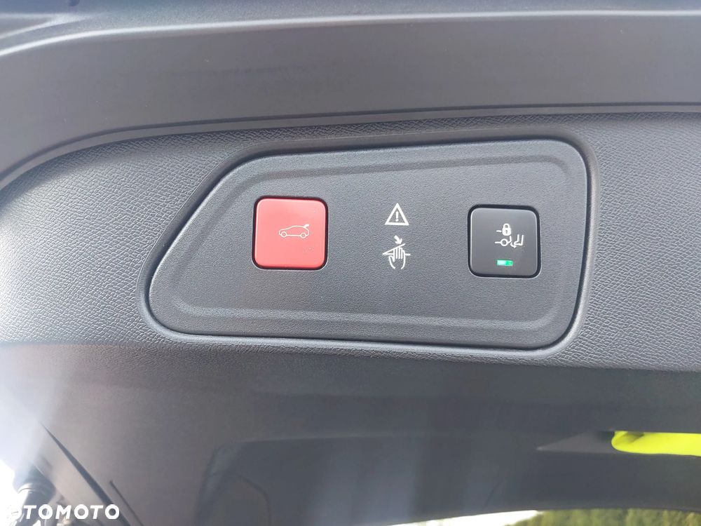 Peugeot 3008 BlueHDi 120 Stop & Start Allure - 22