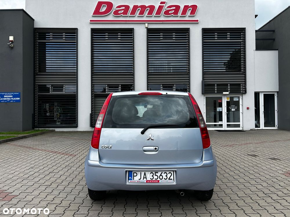 Mitsubishi Colt - 7