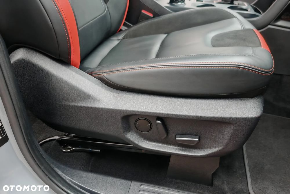 Ford Ranger Raptor - 23