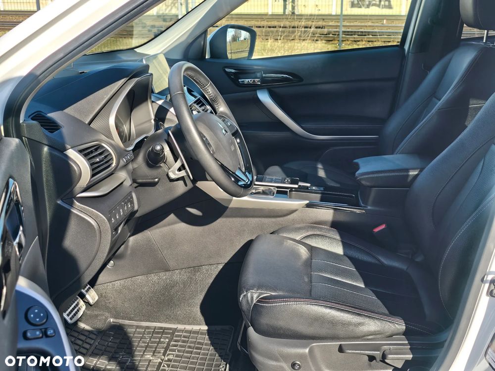 Mitsubishi Eclipse Cross 1.5 T-MIVEC 2WD CVT Diamant+ - 18