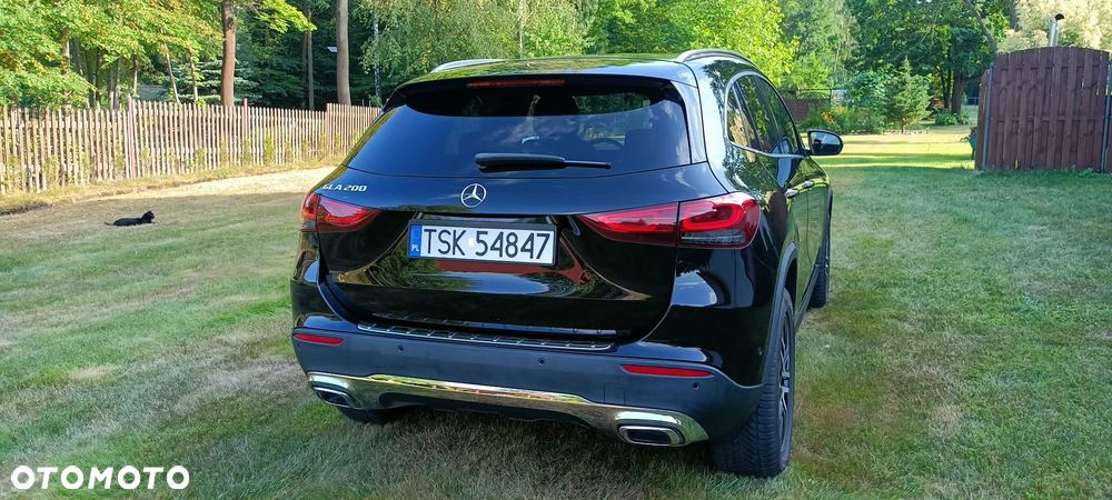 Mercedes-Benz GLA 200 Progressive - 11