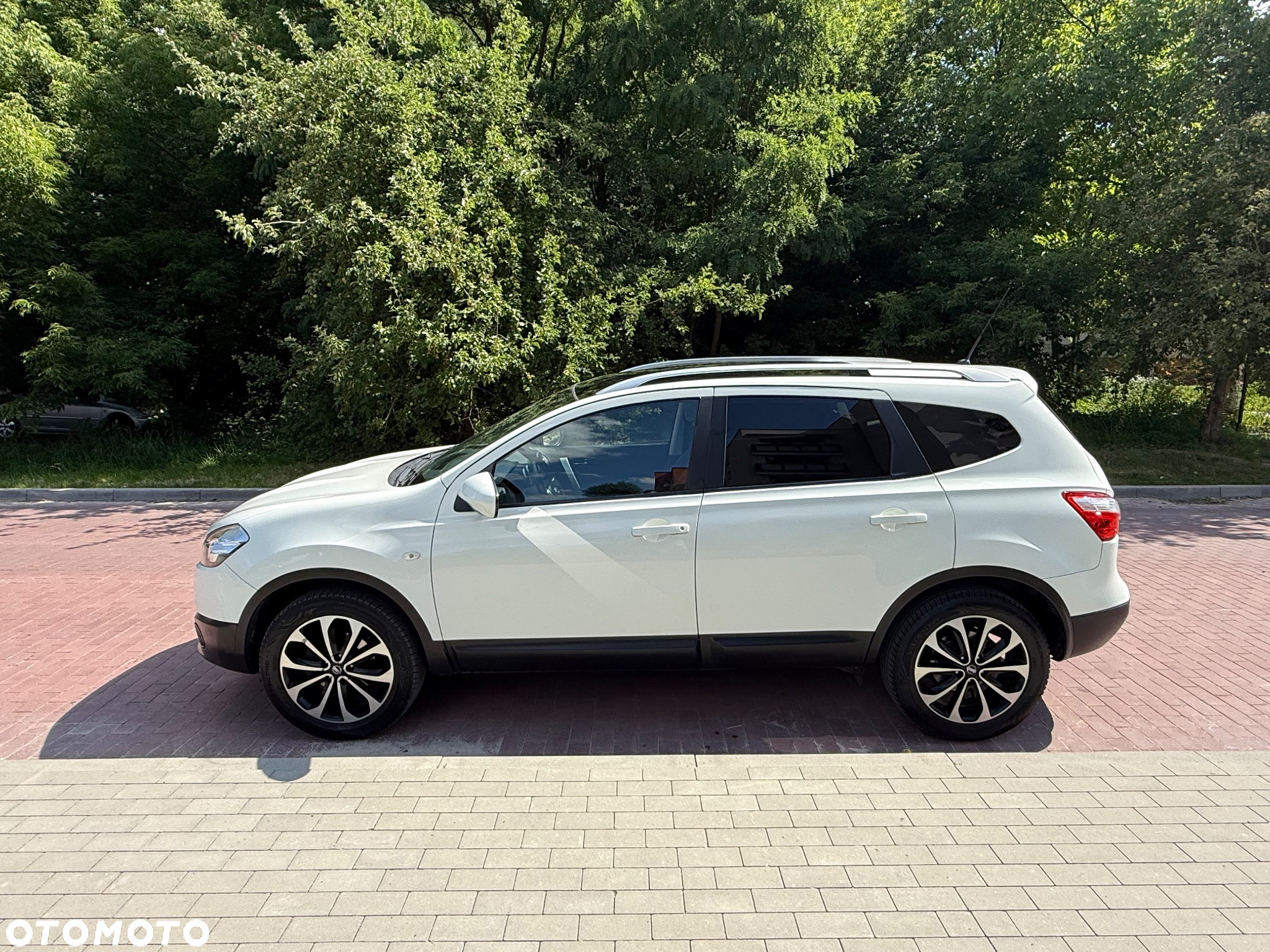 Nissan Qashqai+2 - 2
