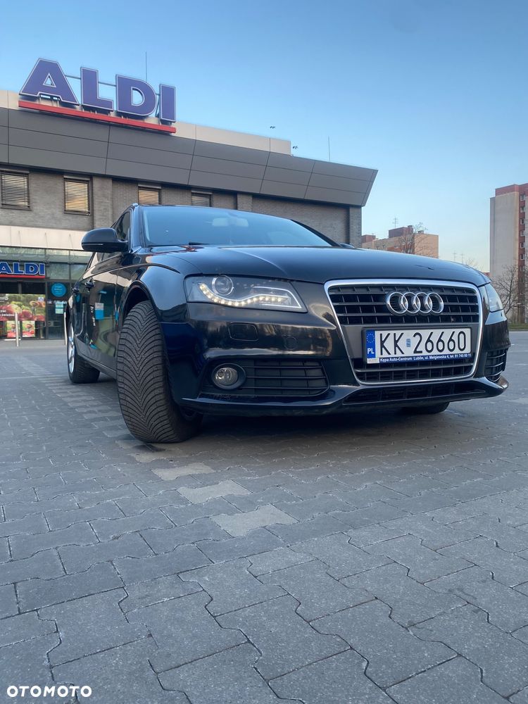 Audi A4 Avant 2.0 TDI - 4