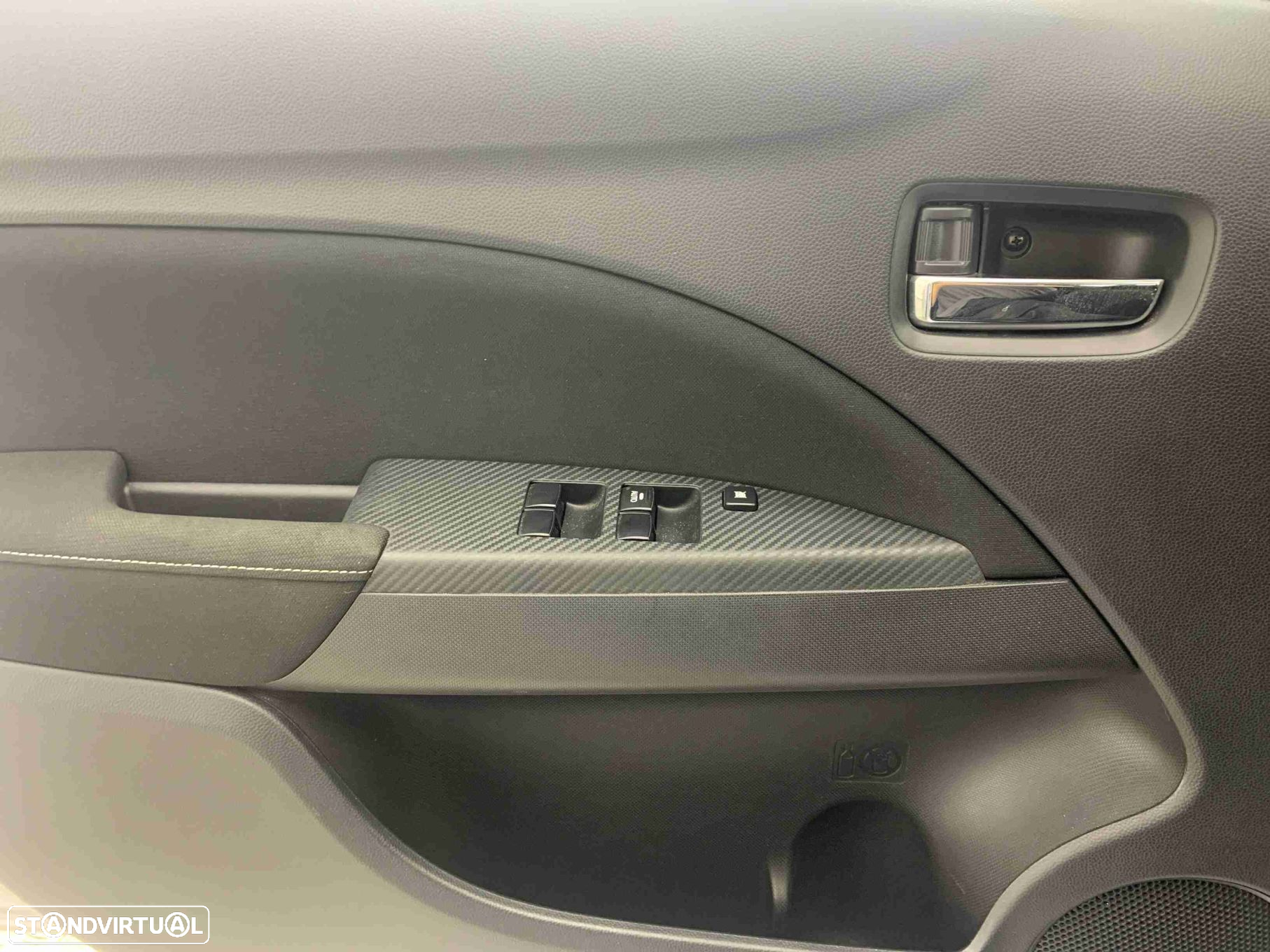 Mitsubishi Space Star 1.2 Connect Edition - 12
