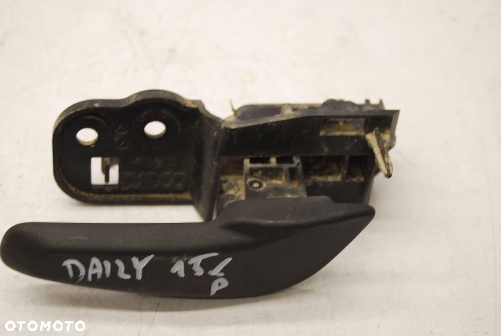 KLAMKA DRZWI WEWNĘTRZNA LEWY PRZÓD IVECO DAILY IV 2015R. - 3