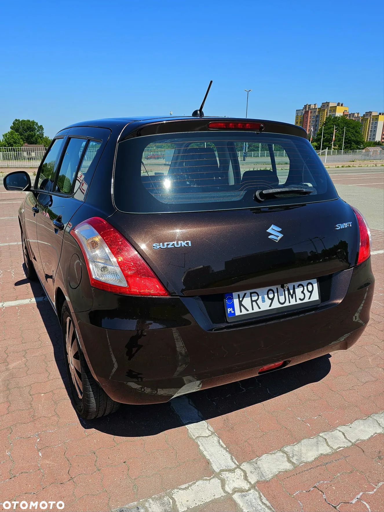Suzuki Swift - 4