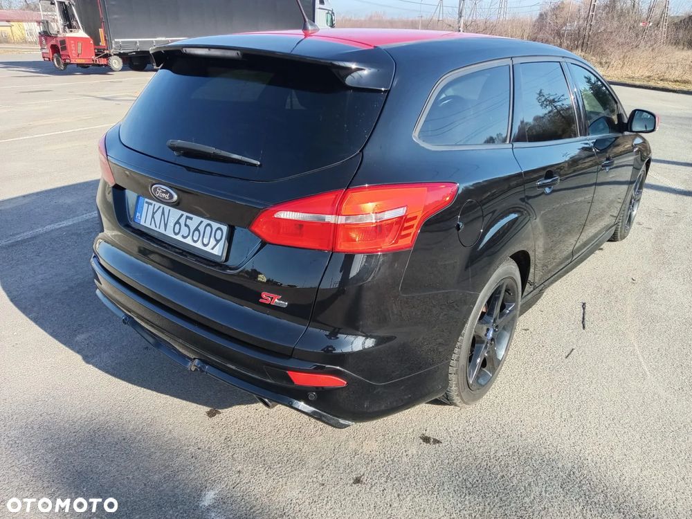Ford Focus 2.0 TDCi ST-Line Red ASS - 4