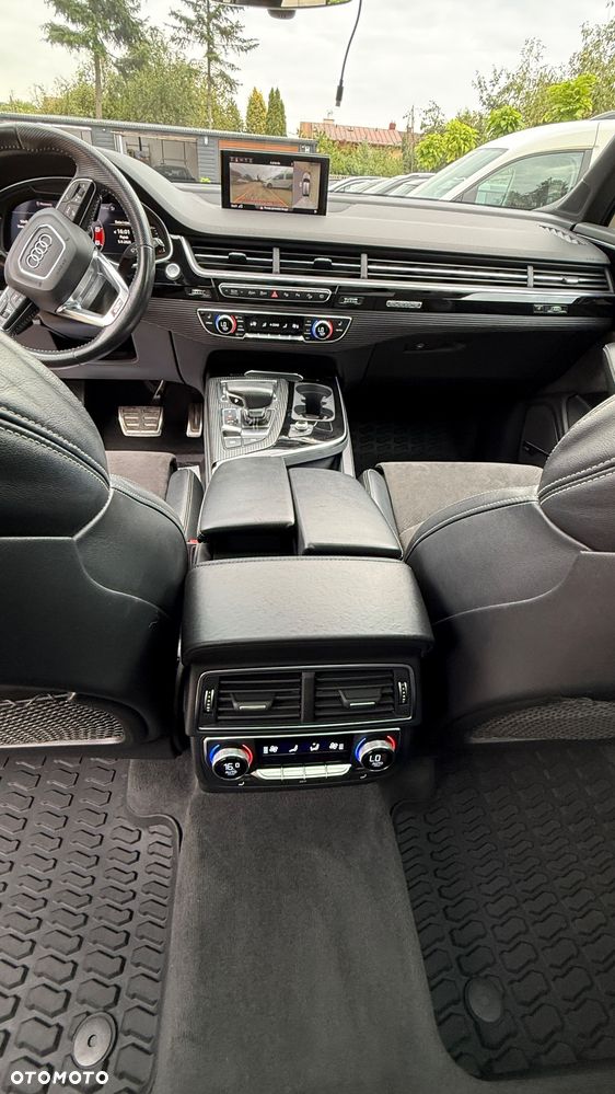 Audi Q7 50 TDI mHEV Quattro S Line Tiptr - 9
