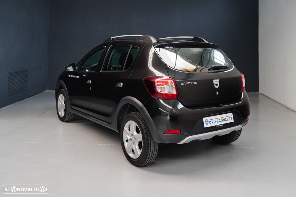 Dacia Sandero 1.5 dCi Stepway - 13
