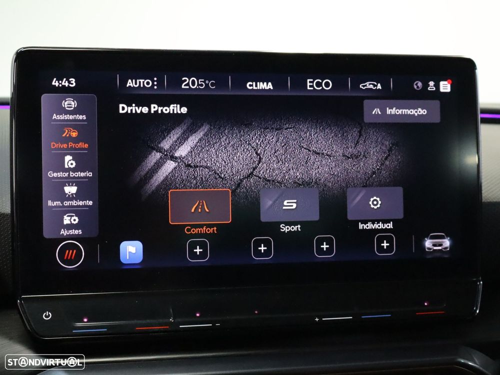 Cupra Leon 1.4 e-Hybrid MID DSG - 21