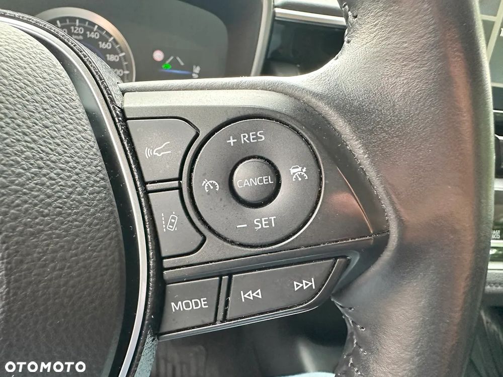 Toyota Corolla 1.8 Hybrid GPF Comfort - 16