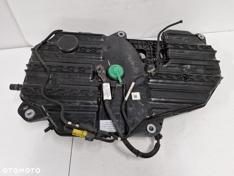 renault megane iv 4 1.7 dci zbiornik adblue 172a25268r - 1