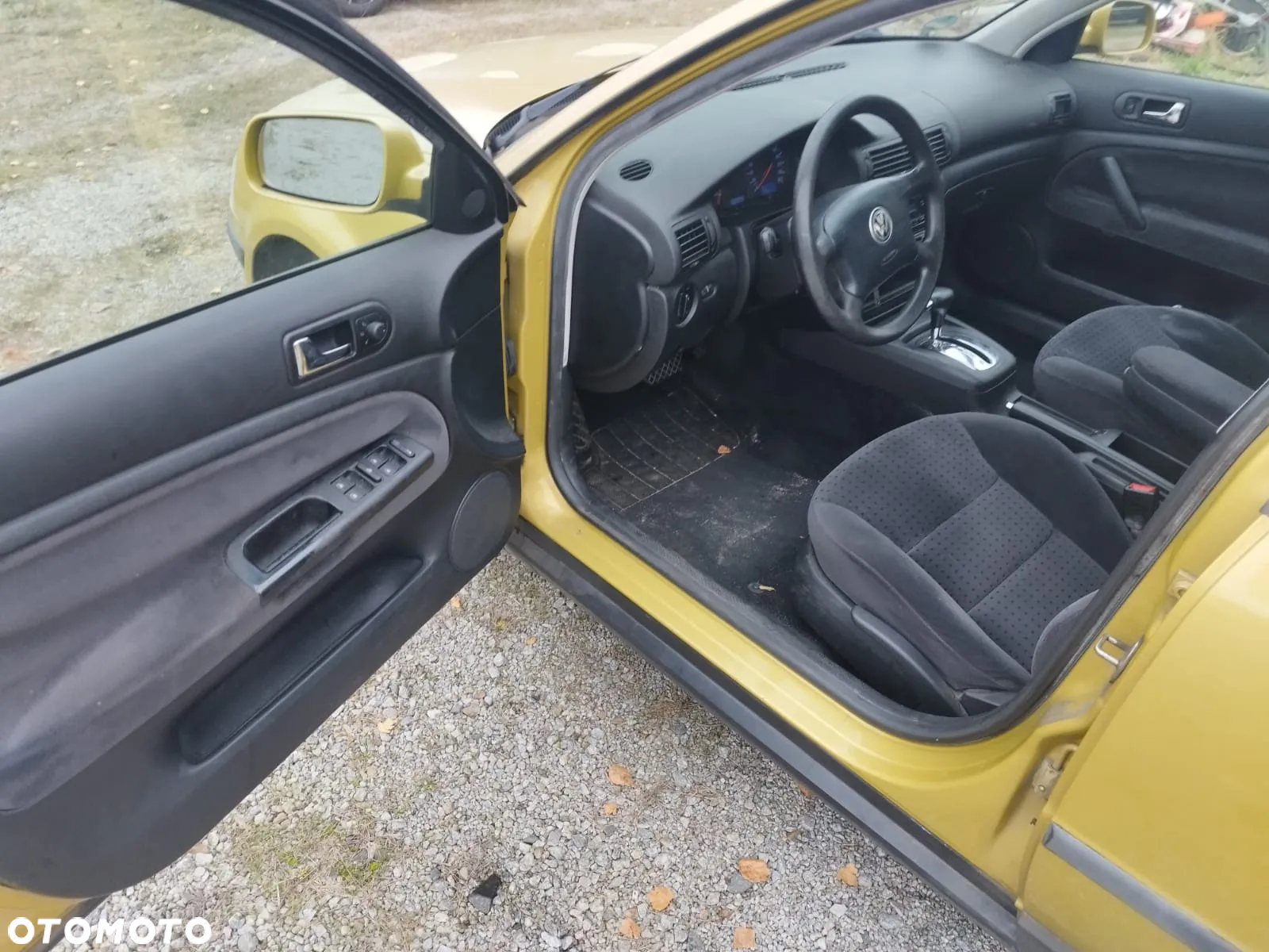 Volkswagen Passat - 23