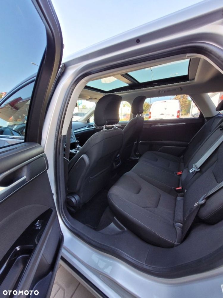 Ford Mondeo 2.0 TDCi Titanium - 13