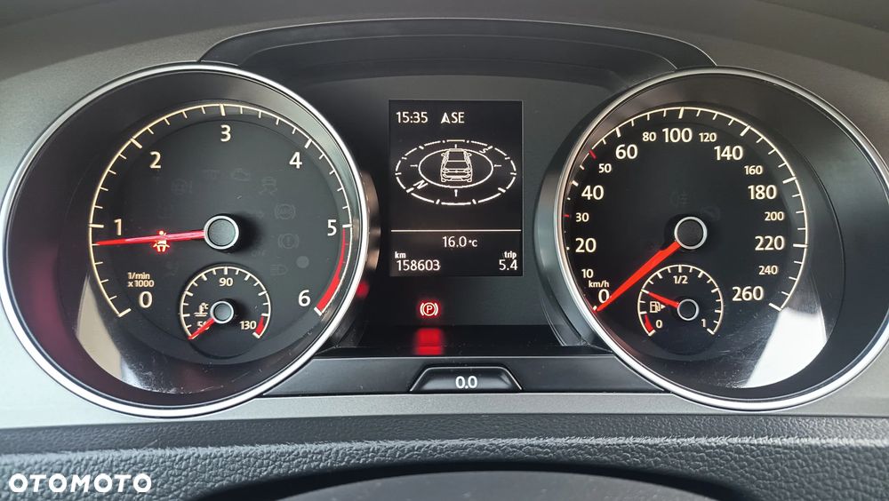 Volkswagen Golf 1.6 TDI BlueMotion Technology Comfortline - 16