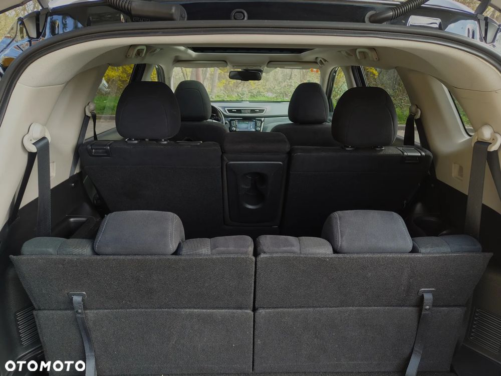 Nissan X-Trail 1.6 DCi Xtronic Tekna - 23