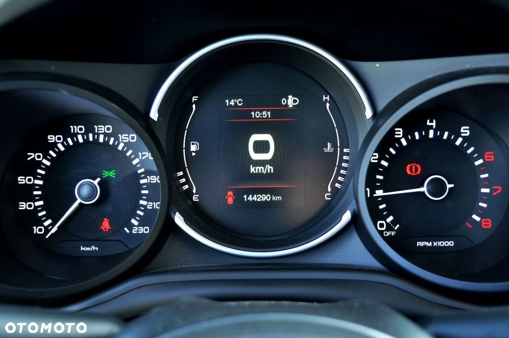 Fiat 500L 1.4 16V City Cross - 22