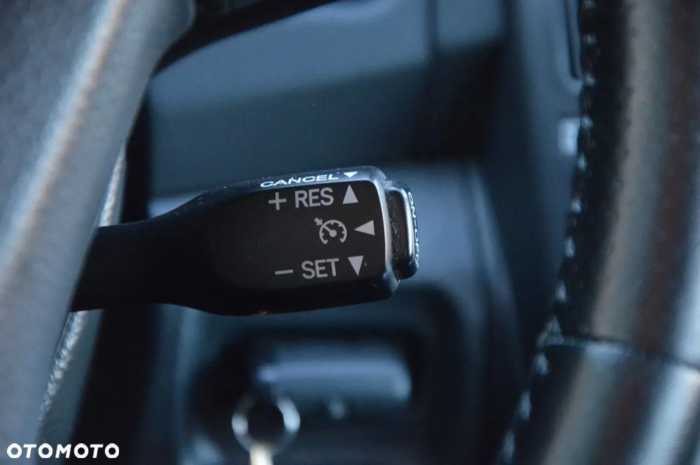 Toyota Corolla Verso 1.6 Sol - 29