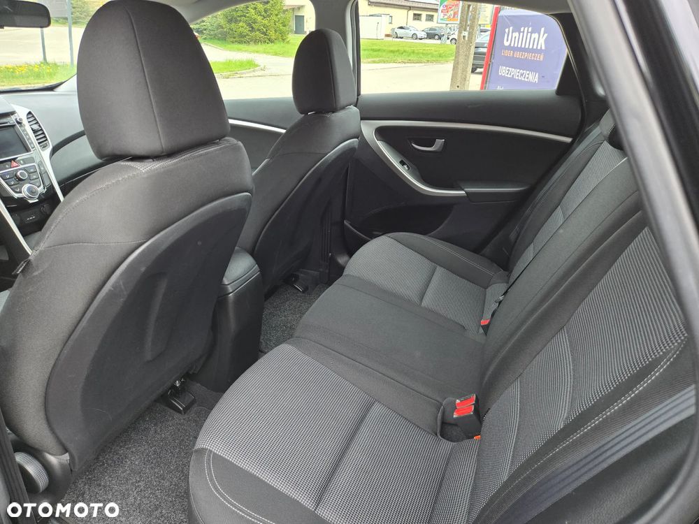 Hyundai i30 - 11