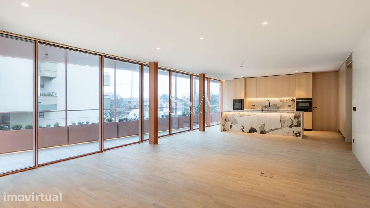 Apartamento T4+1 com Varanda e Vista Mar na Foz do Douro - Grande imagem: 5/42