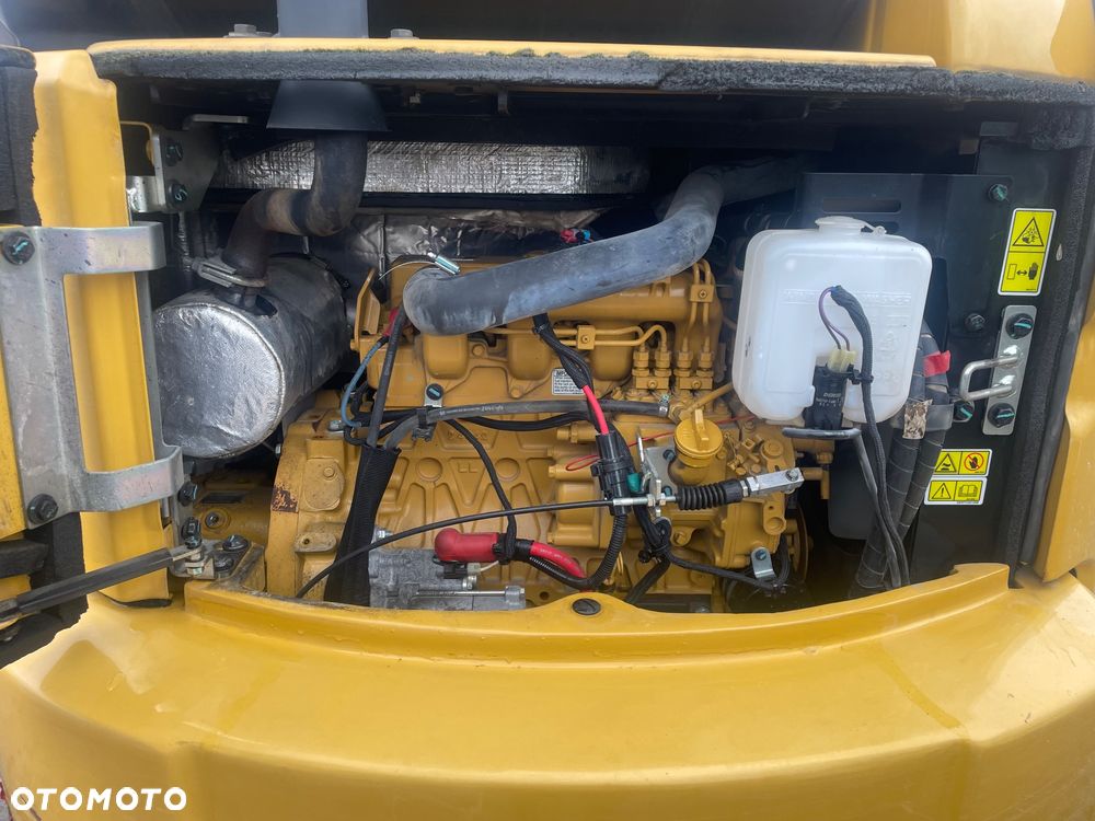 Caterpillar 304 E2 - 11