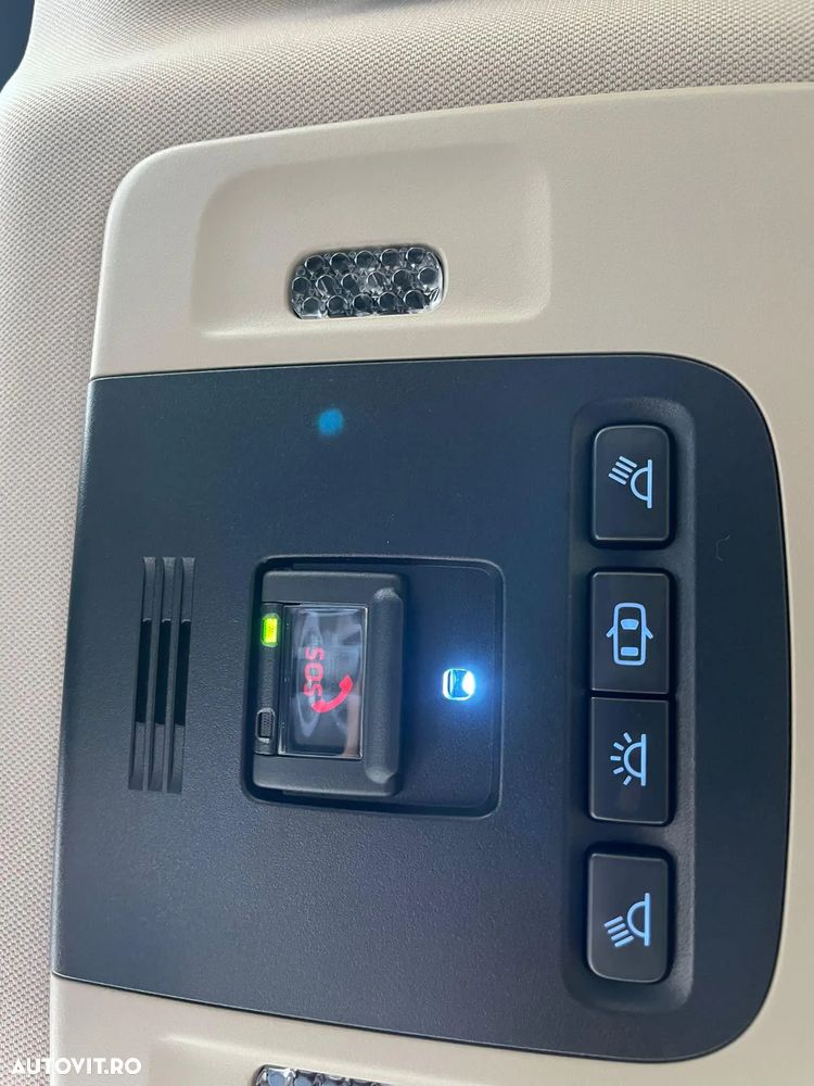 Toyota Camry 2.5 Hybrid Exclusive - 15