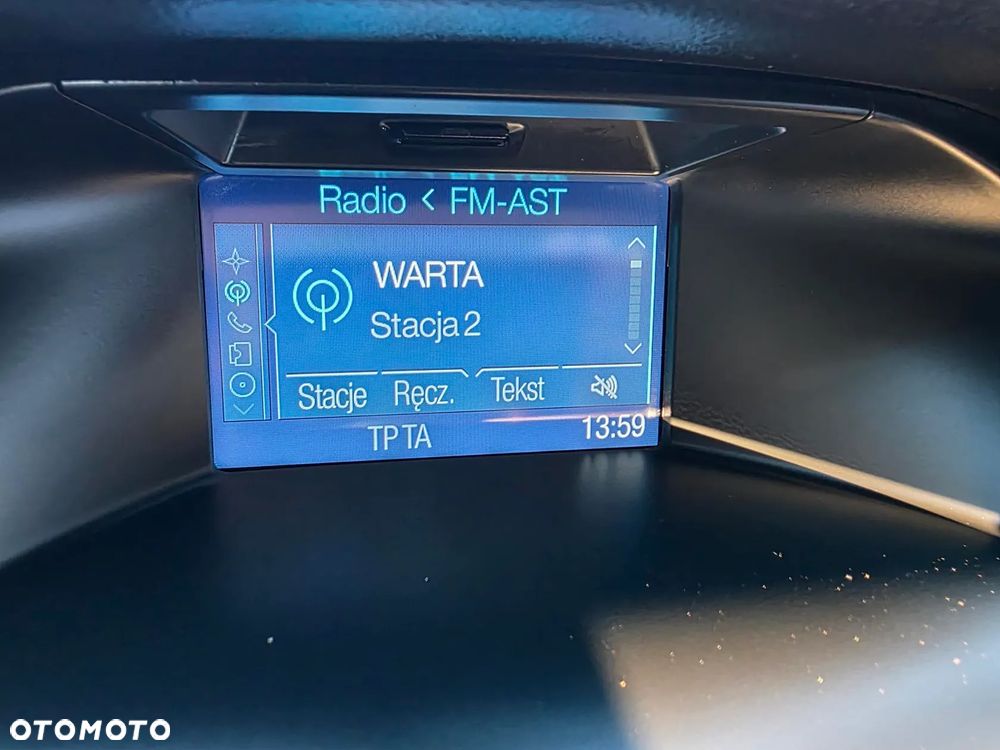 Ford Focus 1.0 EcoBoost Ambiente - 38