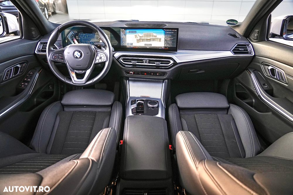 BMW Seria 3 320d Touring xDrive Aut. - 2