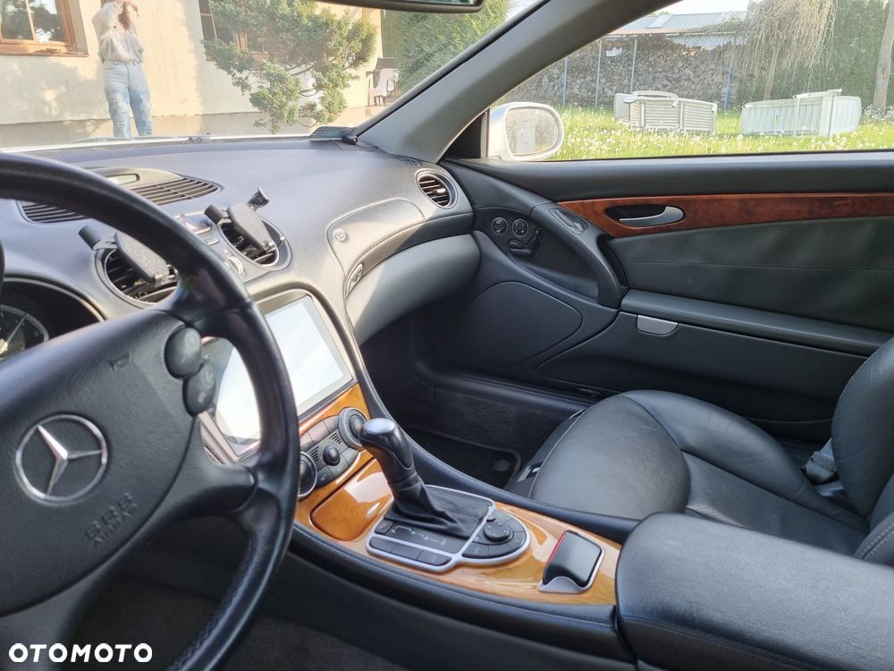Mercedes-Benz SL 500 - 12