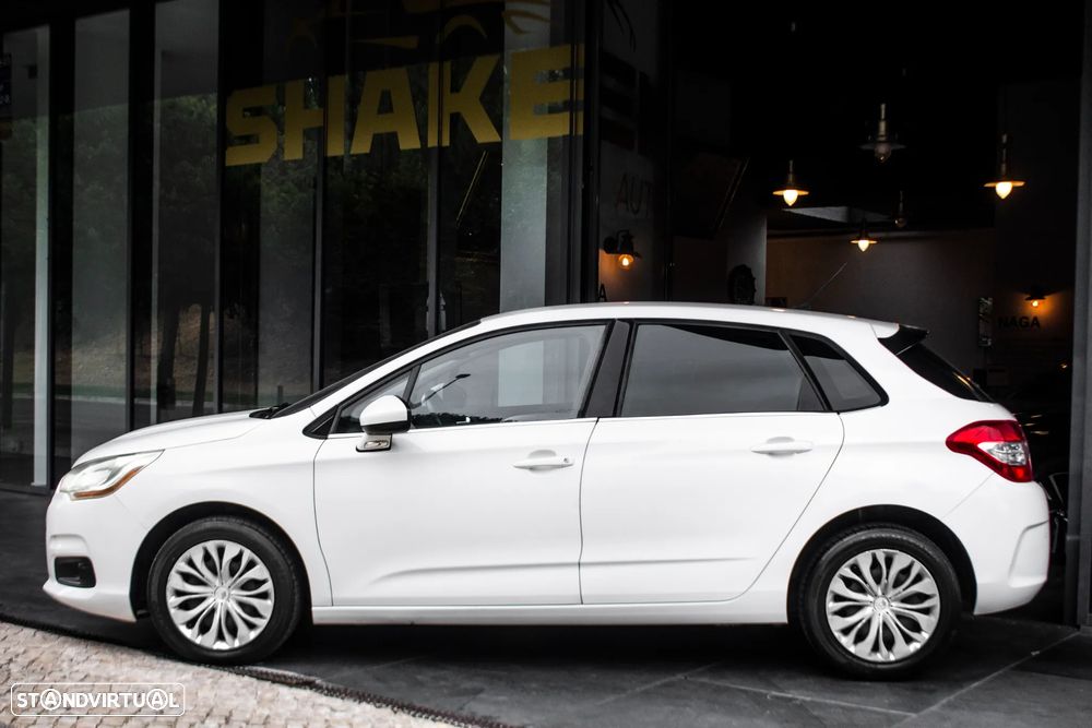 Citroën C4 HDi 90 Attraction - 2