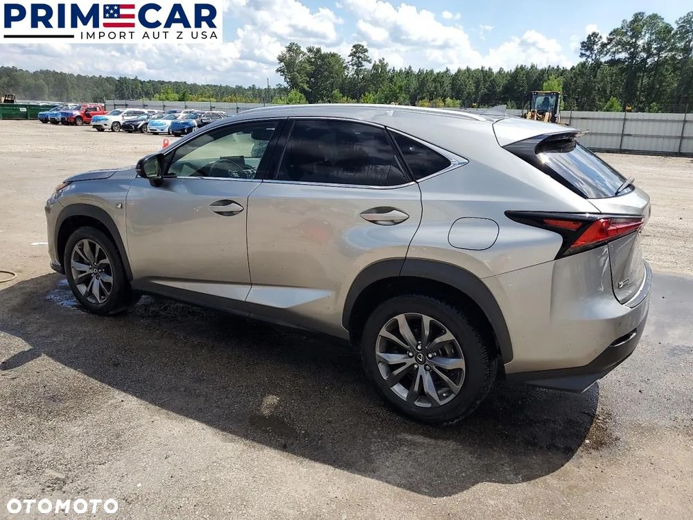 Lexus NX 300 - 2