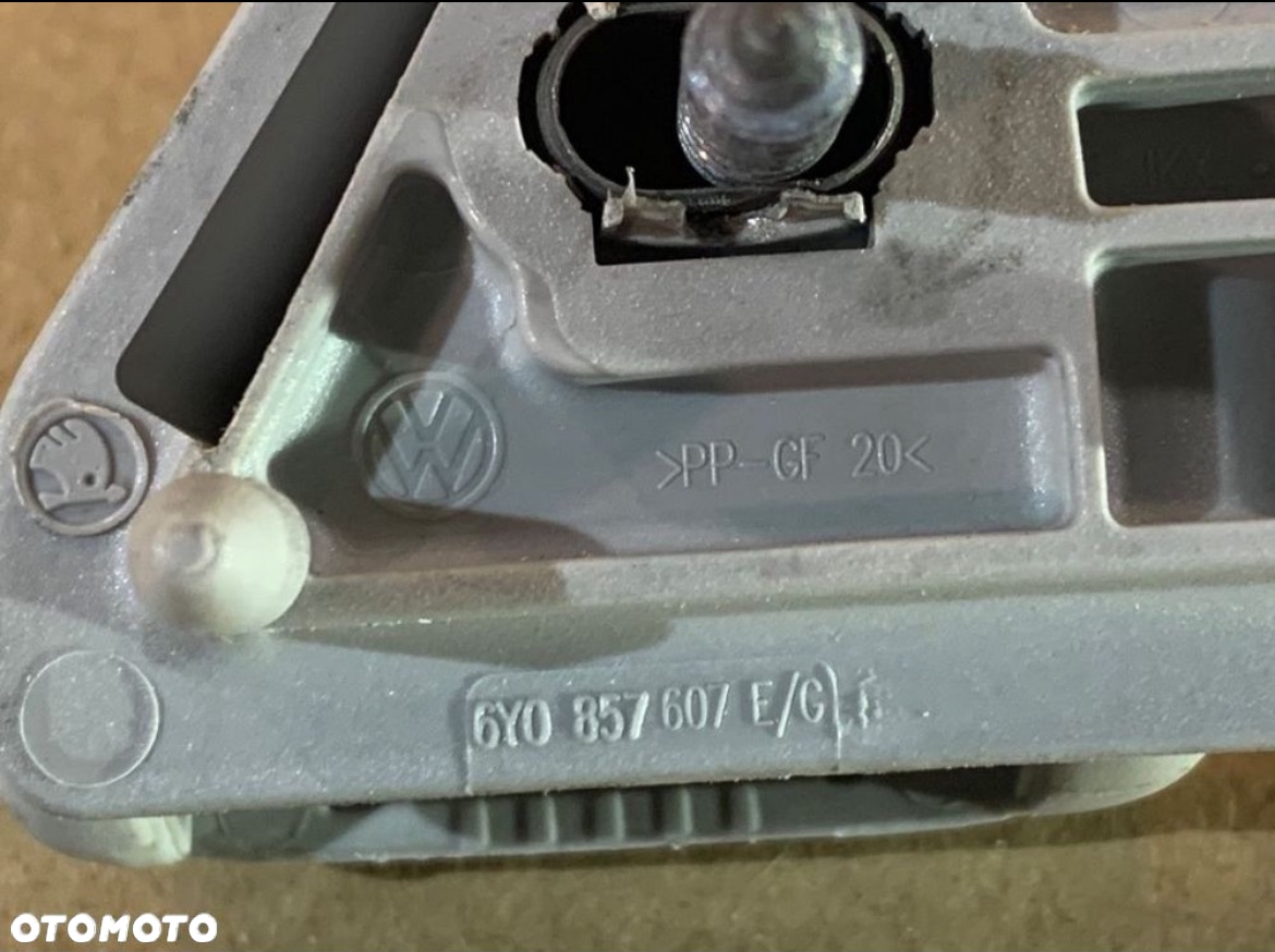 6Y0857607 rączka rączki podsufitki Skoda octavia II 2 - 2