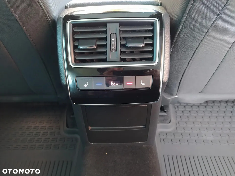 Skoda Superb 1.4 TSI Plug-In Hybrid Ambition DSG - 24