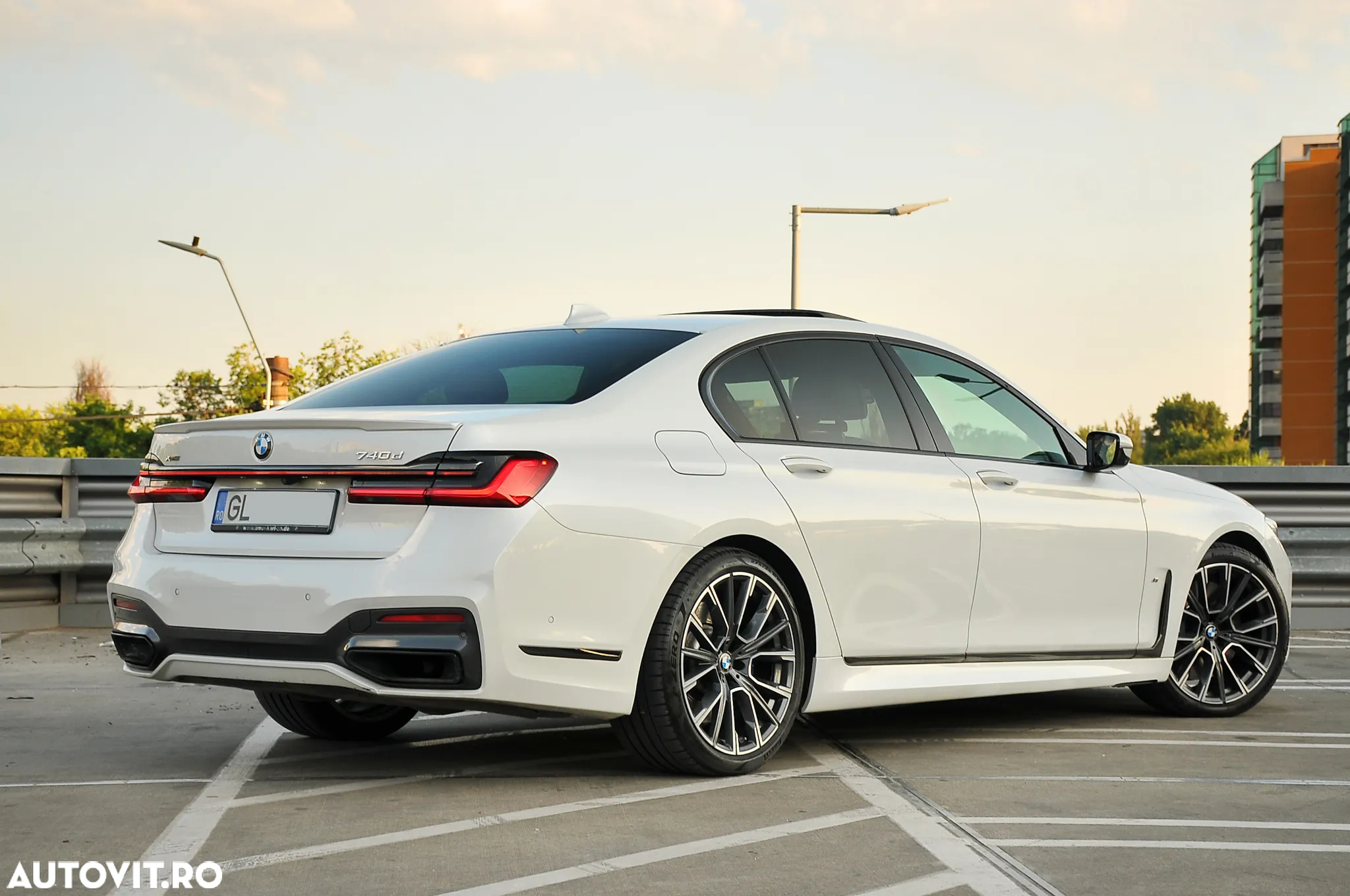 BMW Seria 7 740d xDrive - 10