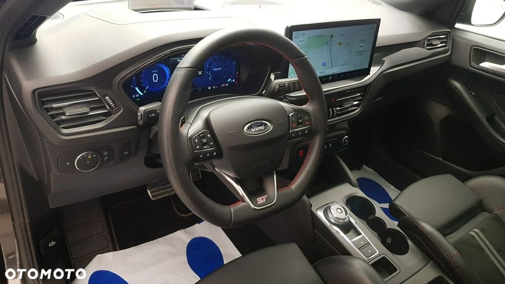 Ford Focus - 14