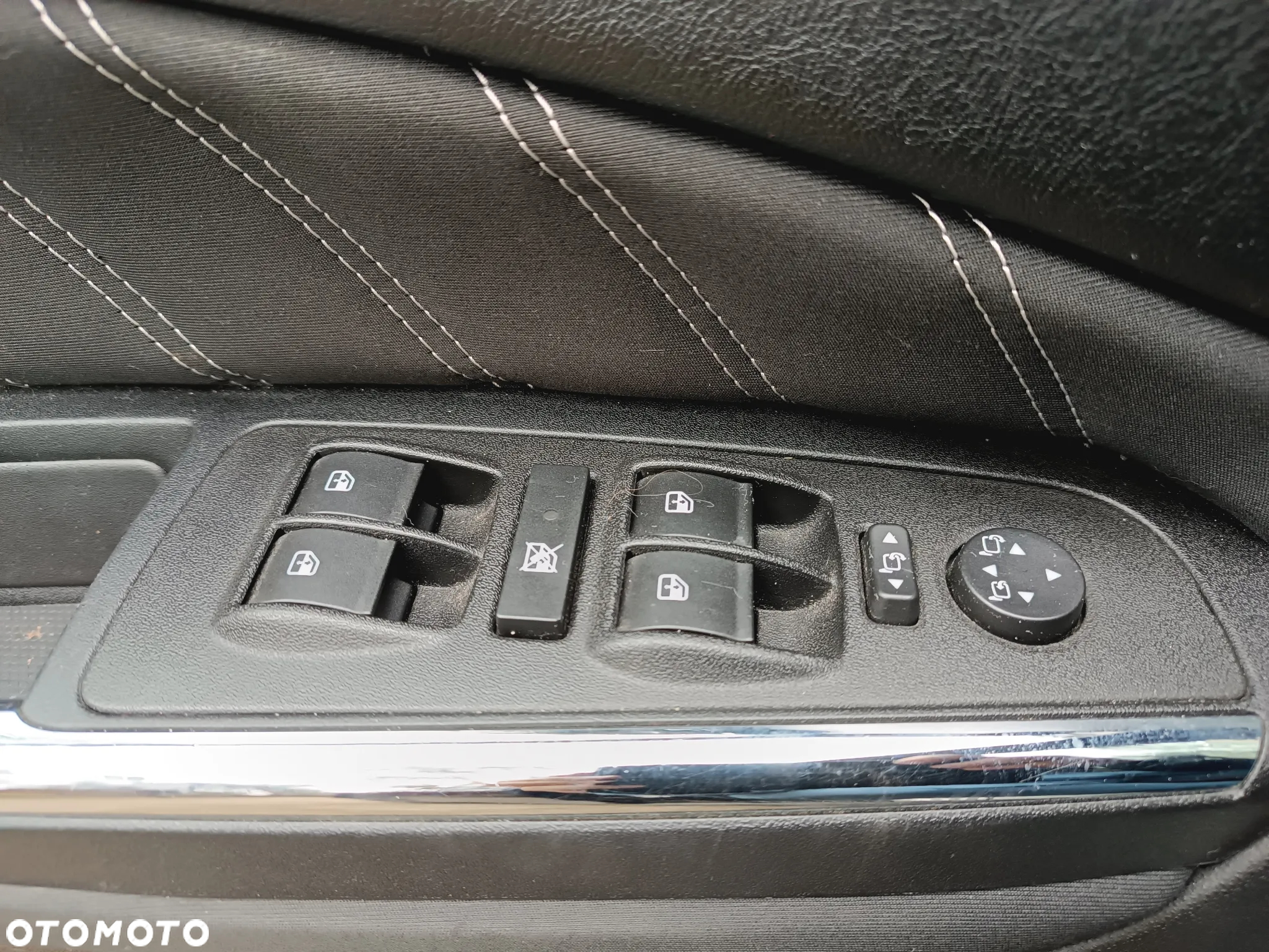 Lancia Delta 1.6 MJ Platino Selectronic - 10